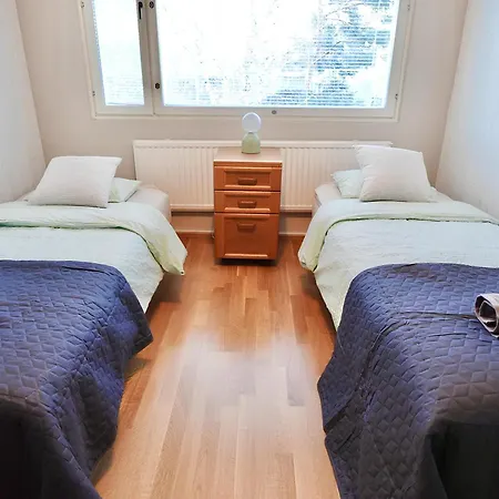 Spacious In Tranquil With Balcony And Free Parking Turku